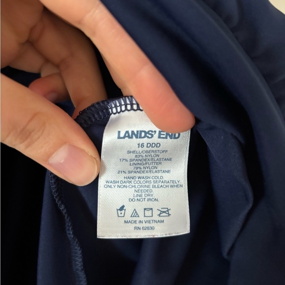 Land’s End 16 DDD Dark Blue Flattering Tankini Bathing Suit Top - Picture 6 of 8